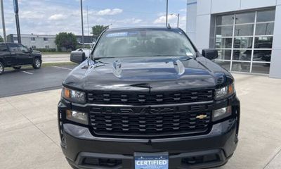 2021 Chevrolet Silverado Custom