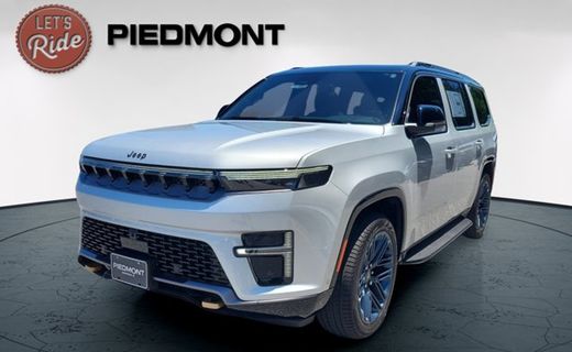 2026 Jeep Grand Wagoneer Base