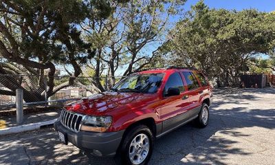 2000 Jeep Grand Cherokee Laredo