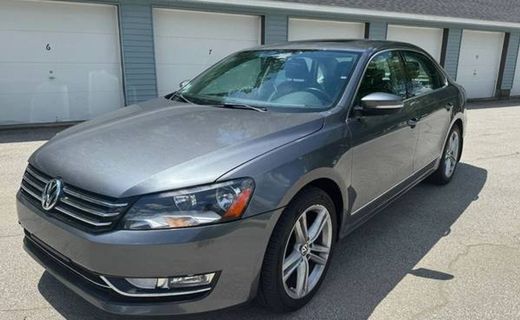 2015 Volkswagen Passat SEL