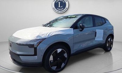2026 Volvo EX30 Ultra