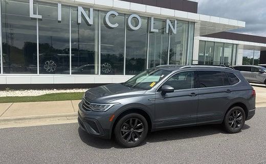 2022 Volkswagen Tiguan 4MOTION SE