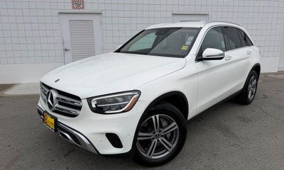 2022 Mercedes-Benz GLC-Class GLC300