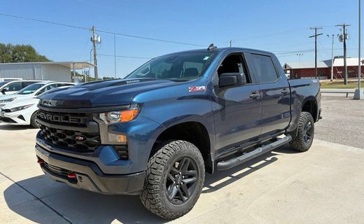 2022 Chevrolet Silverado Trail Boss Custom