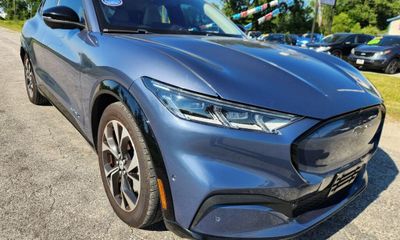 2021 Ford Mustang Mach-E Premium