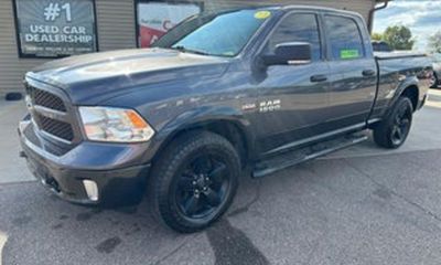 2016 Ram 1500 SLT