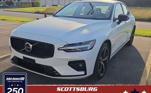 2024 Volvo S60 Plus Dark