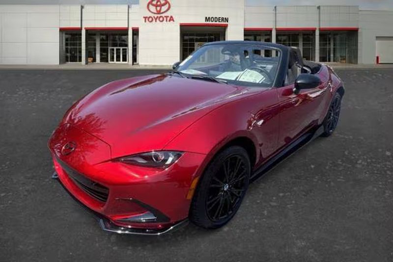 2025 Mazda Mx 5 Miata — a typically priced live listing