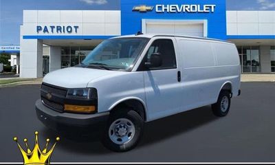 2025 Chevrolet Express 2500