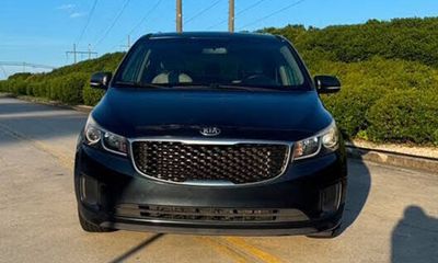 2016 Kia Sedona LX Middle LOW