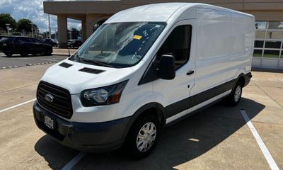 2018 Ford Transit 250 LWB Medium