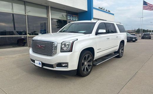 2017 GMC Yukon XL Denali
