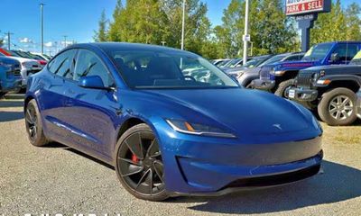 2024 Tesla Model 3 Performance