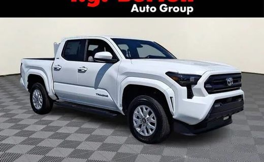 2026 Toyota Tacoma SR5