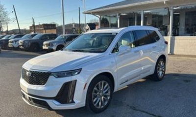 2023 Cadillac XT6 Premium Luxury