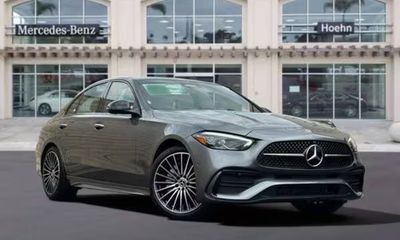 2026 Mercedes-Benz C-Class C300
