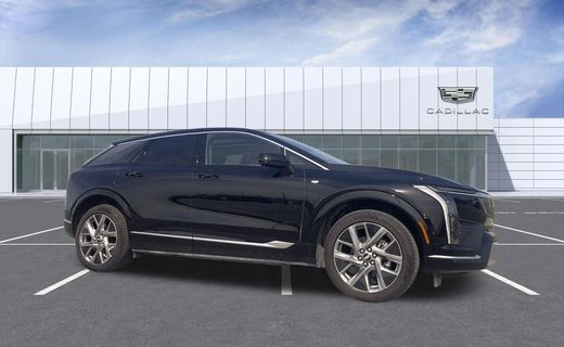 2025 Cadillac Optiq Luxury 2