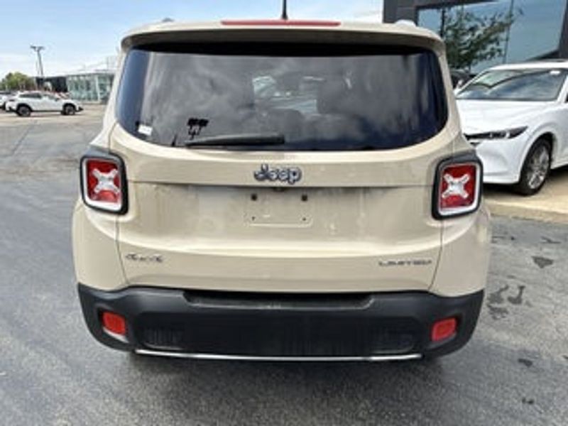 2015 Jeep Renegade — a typically priced live listing