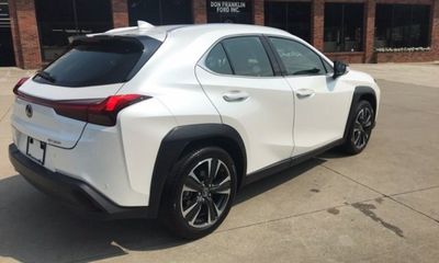 2020 Lexus UX 200 Premium