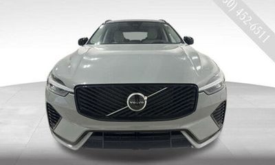 2026 Volvo XC60 Ultra Dark