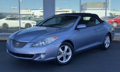 2006 Toyota Camry Solara SE V6