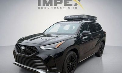 2023 Toyota Highlander LE L Limited
