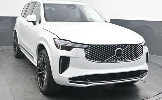 2026 Volvo XC90 Plus Bright