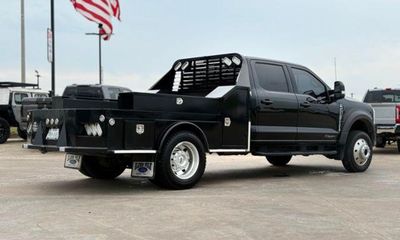 2023 Ford F-450 Lariat