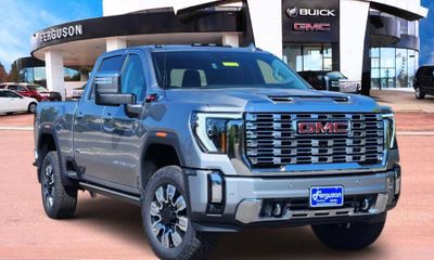 2026 GMC Sierra HD Denali