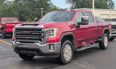 2021 GMC Sierra SLT