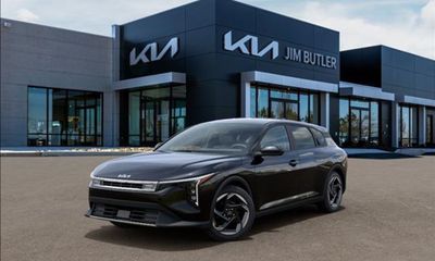 2026 Kia K4 EX