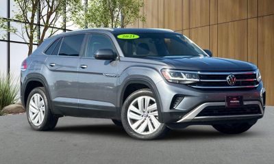 2021 Volkswagen Atlas Cross Sport 4Motion SE