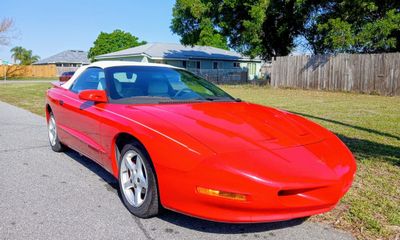 1996 Pontiac Firebird Base