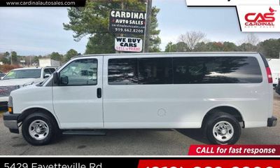 2018 Chevrolet Express Passenger LT EXT