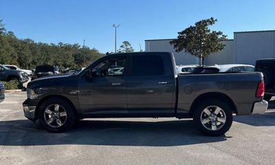 2016 Ram 1500 SLT