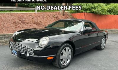 2002 Ford Thunderbird Base