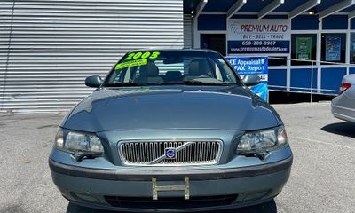 2003 Volvo V70 2 4T