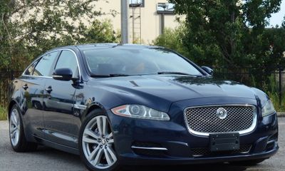 2013 Jaguar XJ XJL Portfolio