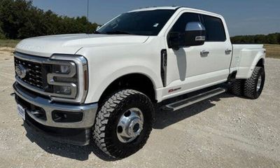 2024 Ford F-350 Lariat