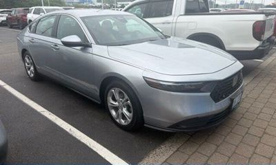 2025 Honda Accord LX