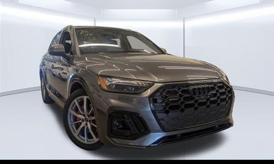 2024 Audi Q5 E S Line Quattro