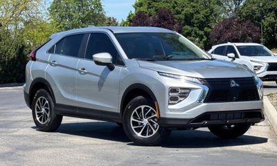 2026 Mitsubishi Eclipse Cross ES