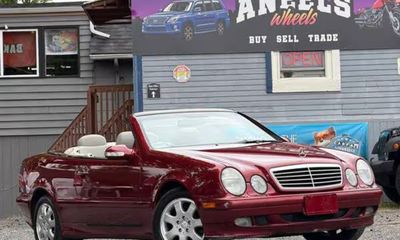 2000 Mercedes-Benz CLK-Class CLK320