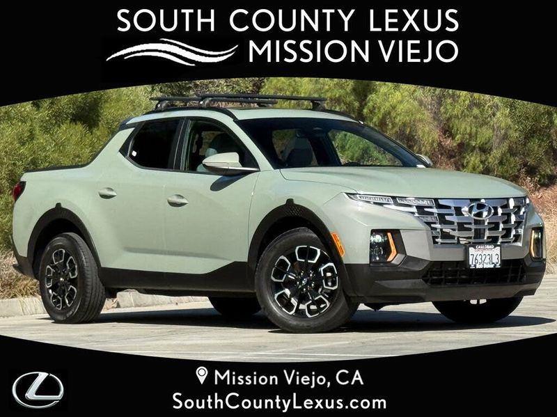 2022 Hyundai Santa Cruz — a typically priced live listing