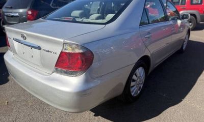 2006 Toyota Camry LE