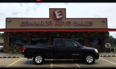2005 Nissan Titan XE