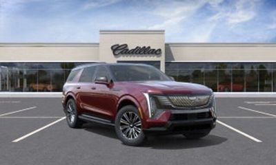 2026 Cadillac Escalade IQL Sport 1