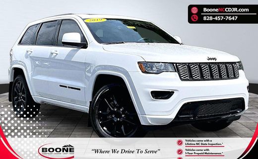 2019 Jeep Grand Cherokee Laredo