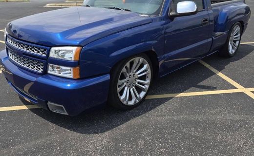 2004 Chevrolet Silverado Base