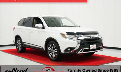 2020 Mitsubishi Outlander